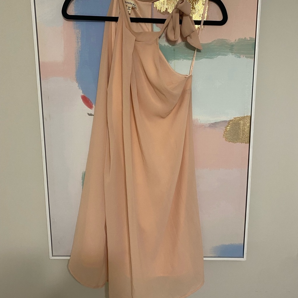 Tied shoulder dress